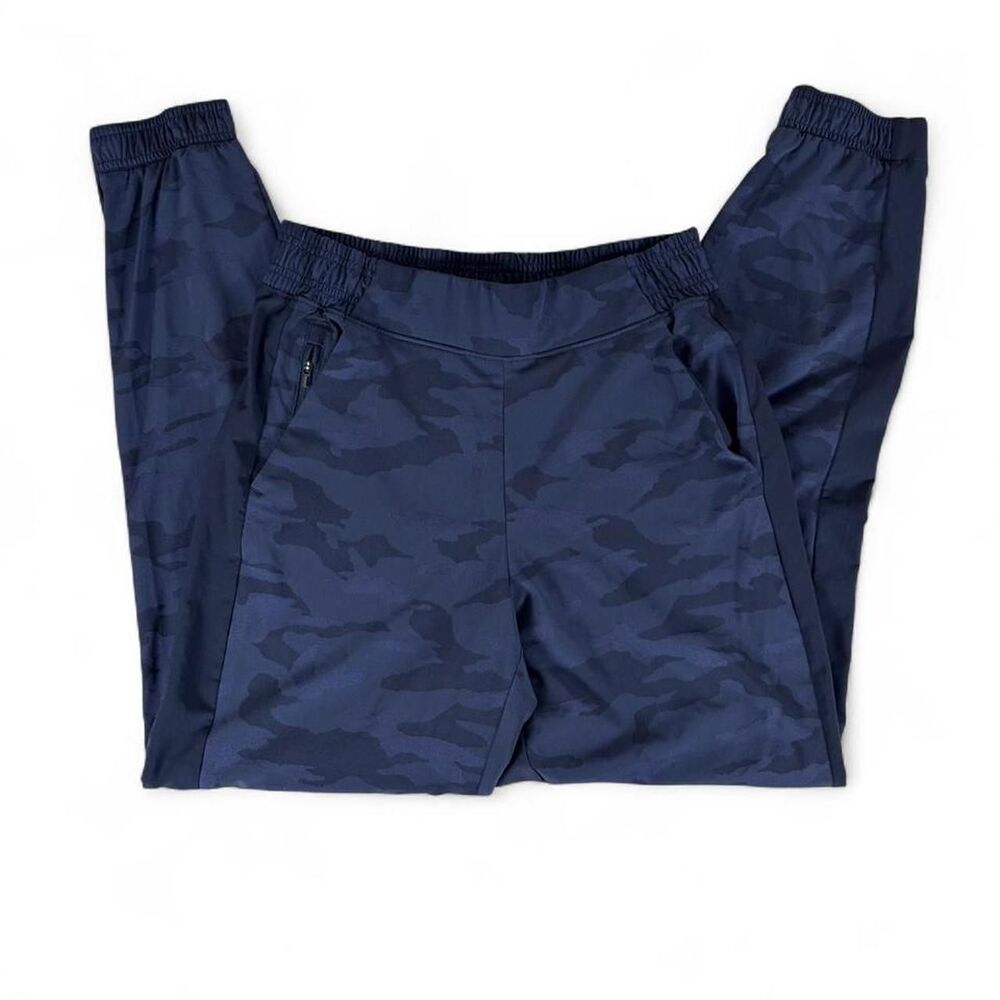 sporty athleisure brooklyn textured joggers by Athleta